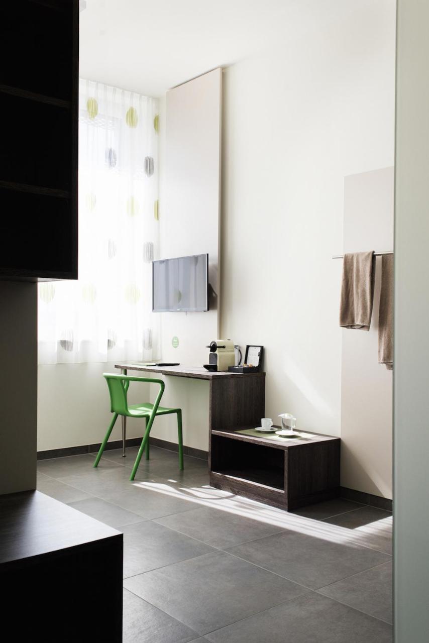 Eee Hotel Traun Esterno foto